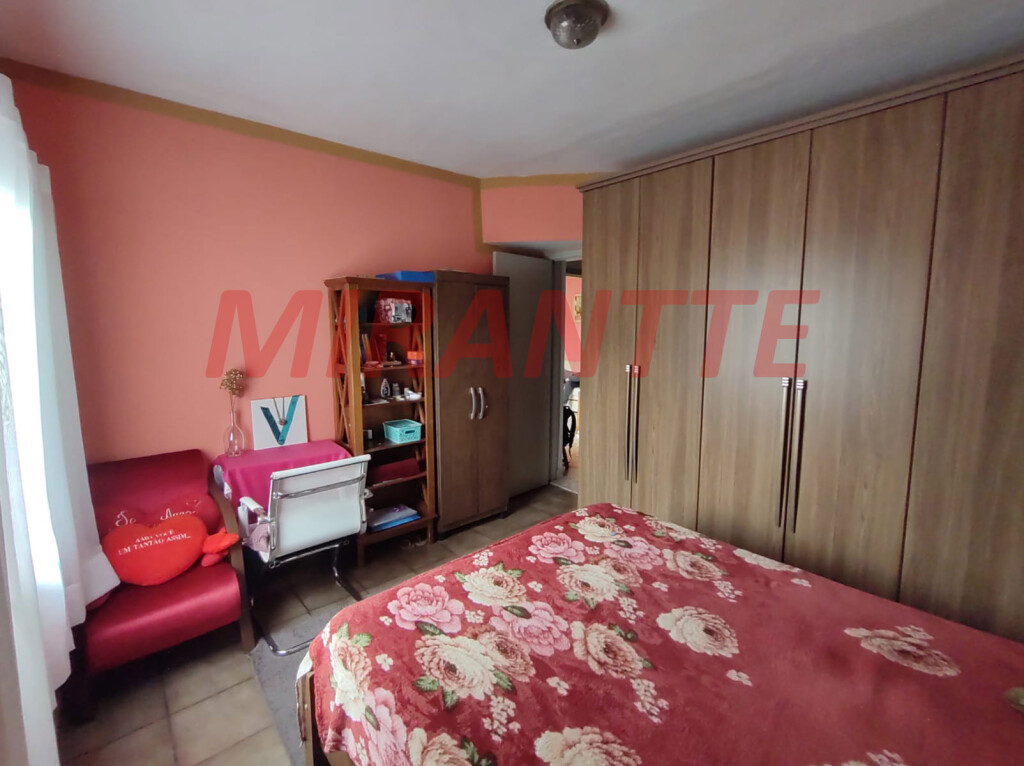 Casa terrea de 80m² com 2 quartos em Jardim Santa Cruz