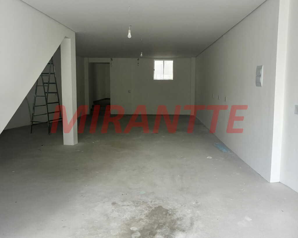 Comercial de 125m² em Santana