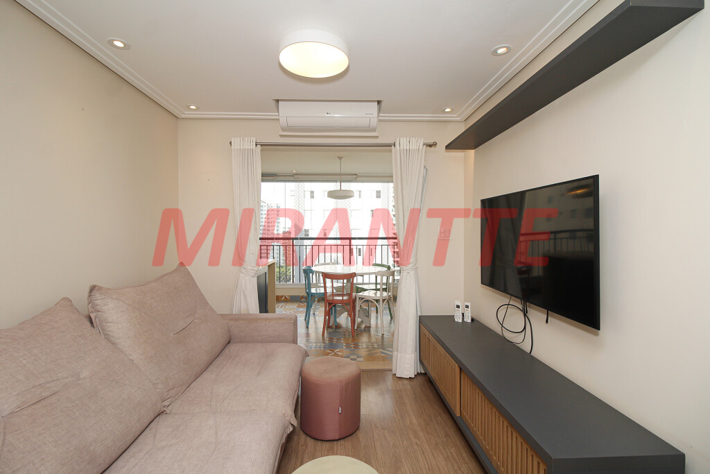 Apartamento de 62m² com 2 quartos em Santana