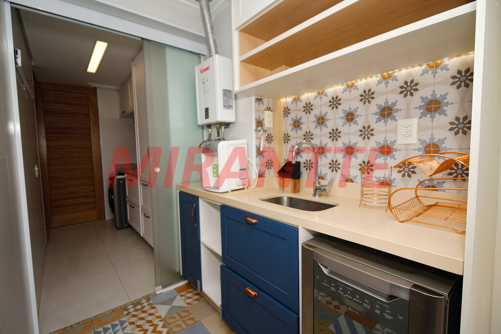 Apartamento de 62m² com 2 quartos em Santana