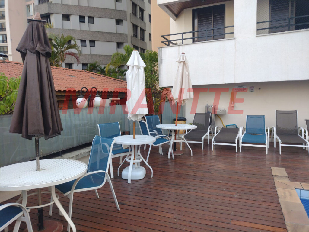 Apartamento de 80m² com 3 quartos em Santana