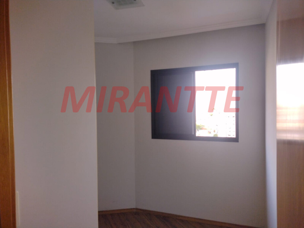Apartamento de 80m² com 3 quartos em Santana