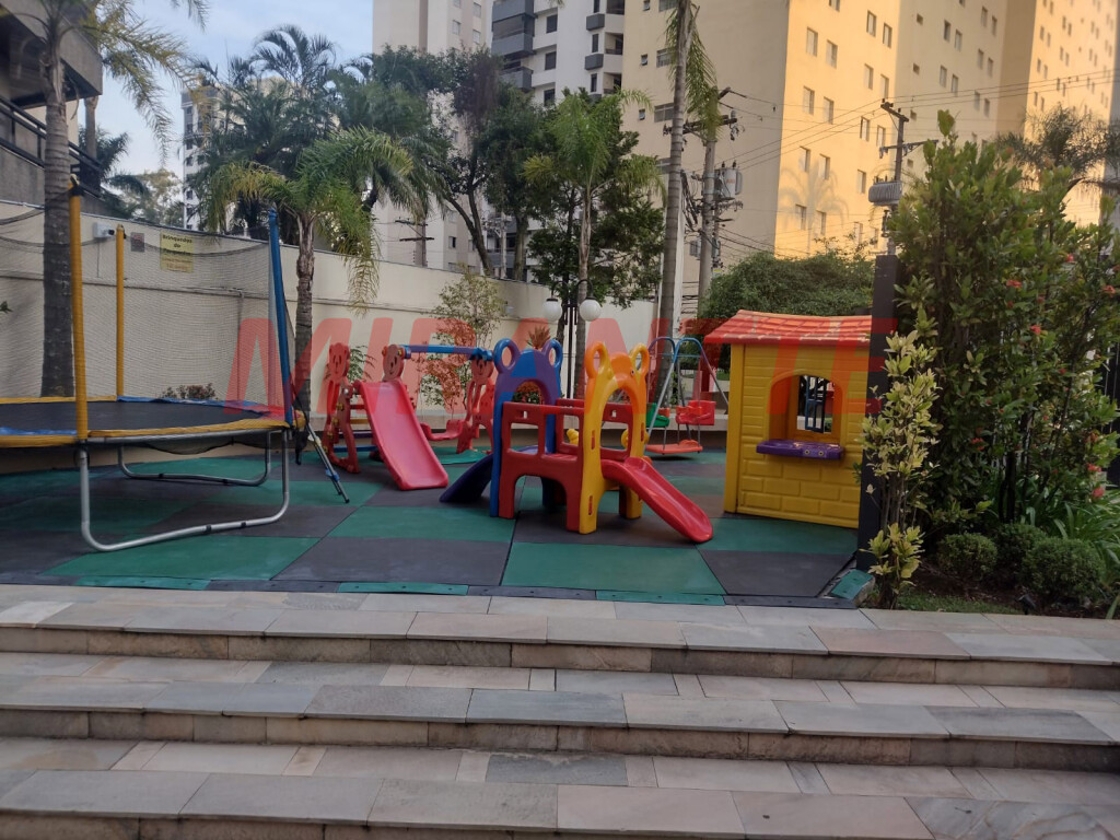 Apartamento de 80m² com 3 quartos em Santana