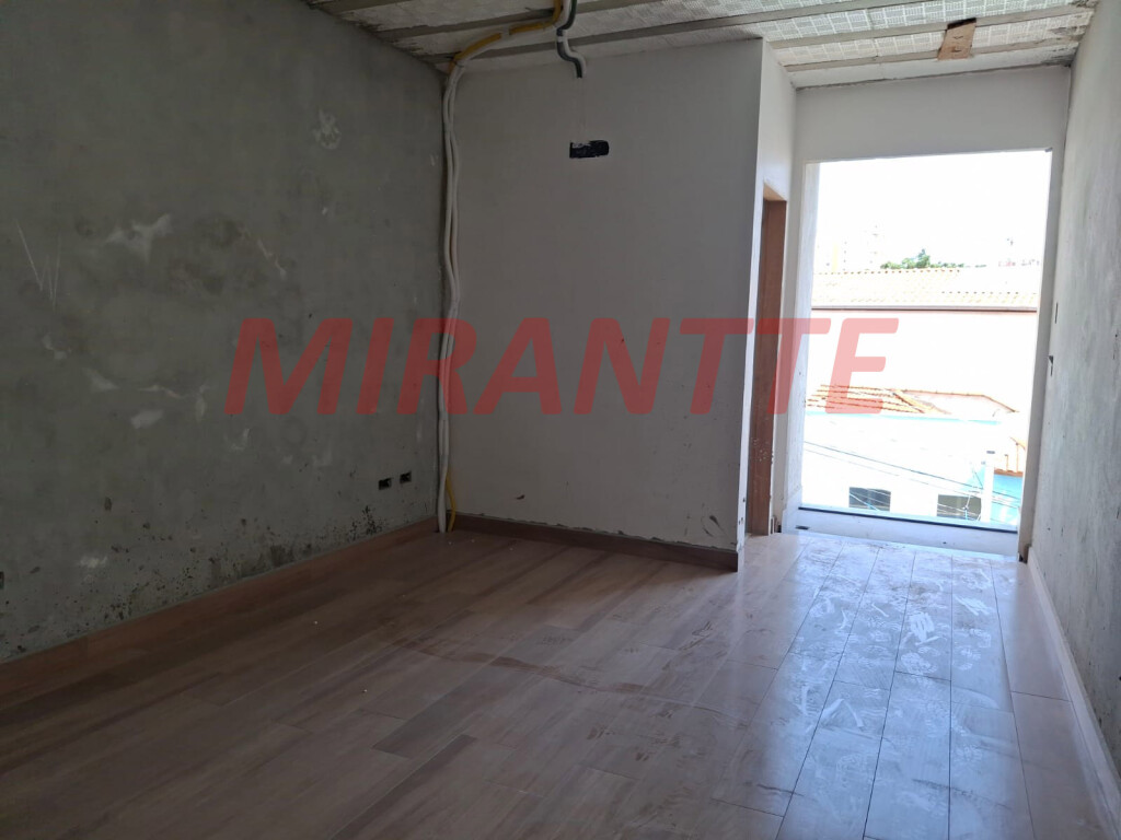 Sobrado de 130m² com 2 quartos em Santa Teresinha