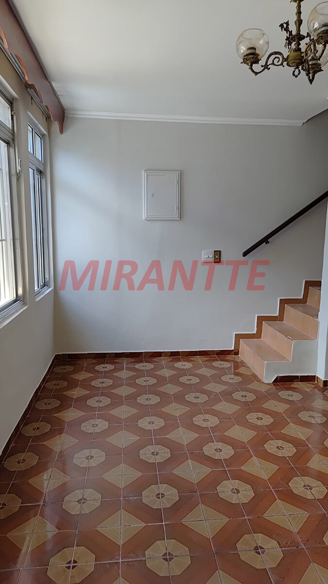 Sobrado com 3 quartos em Jaçana