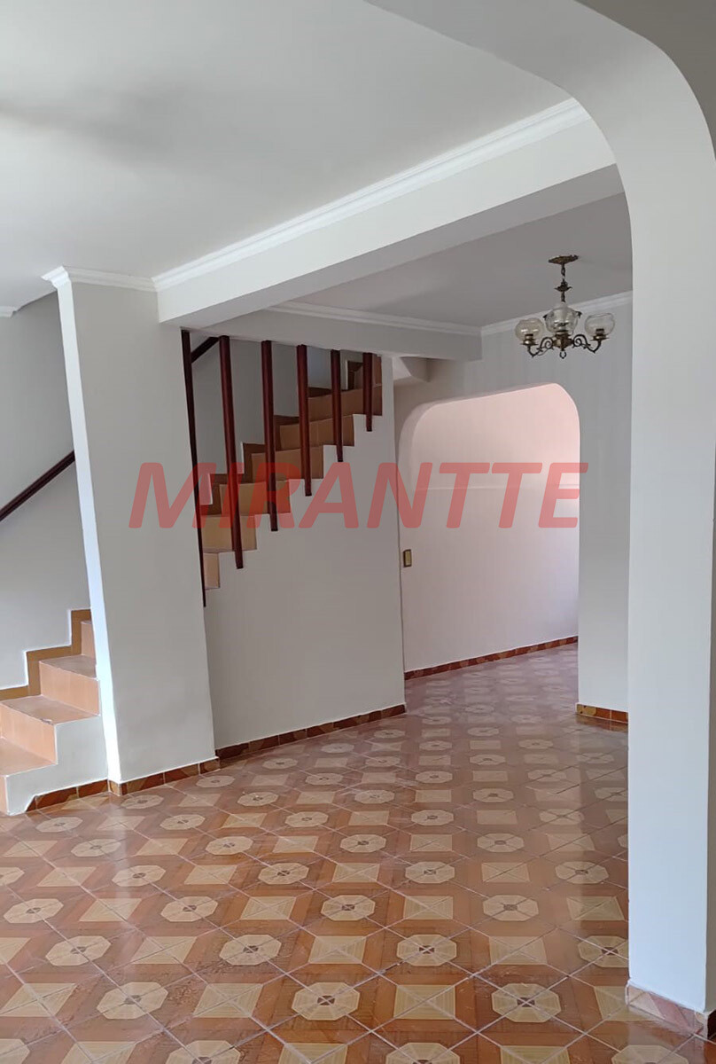 Sobrado com 3 quartos em Jaçana