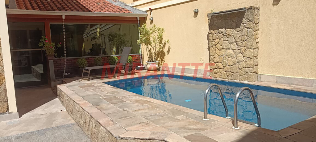 Cond. fechado de 110m² com 3 quartos em Vila Santos