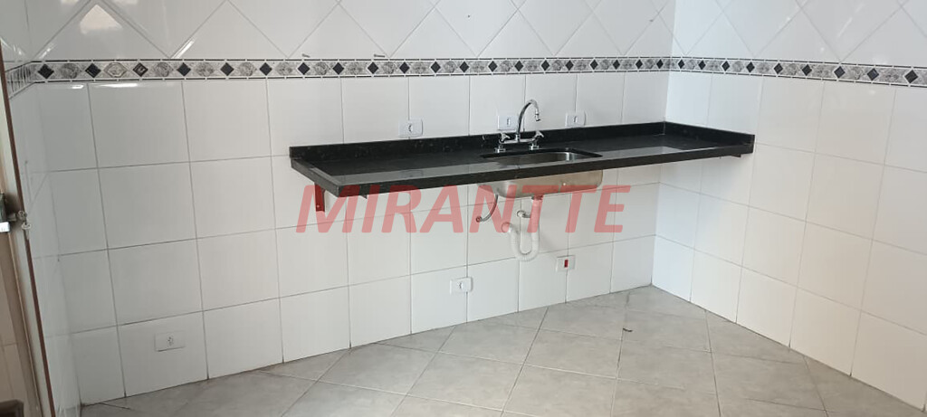 Cond. fechado de 110m² com 3 quartos em Vila Santos