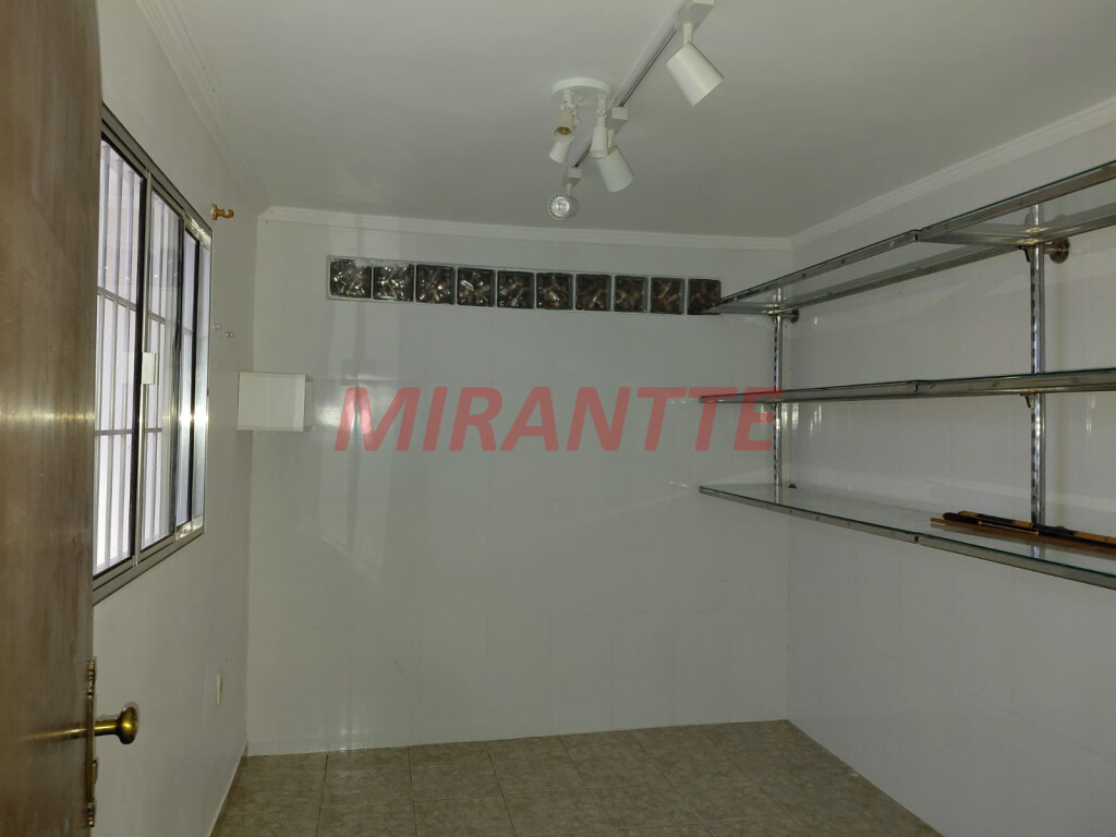 Sobrado de 500m² com 3 quartos em Vila Celeste