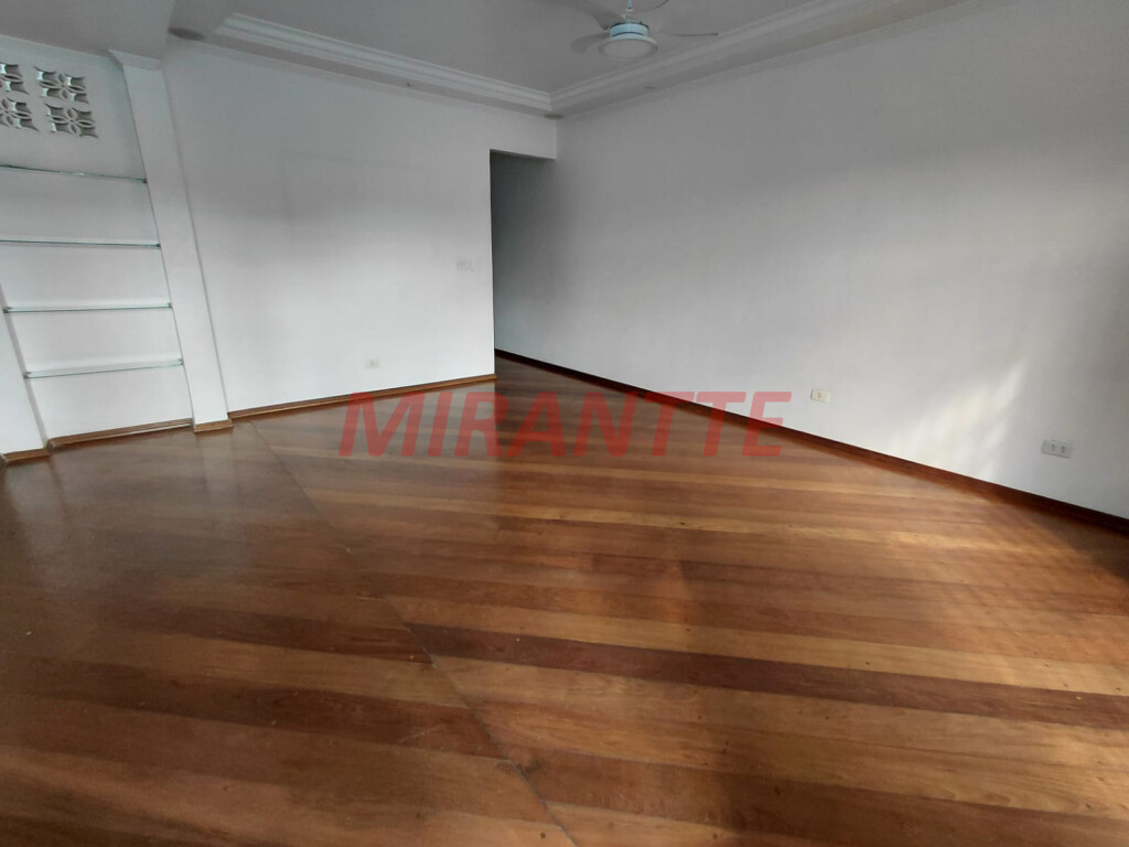 Sobrado de 500m² com 3 quartos em Vila Celeste