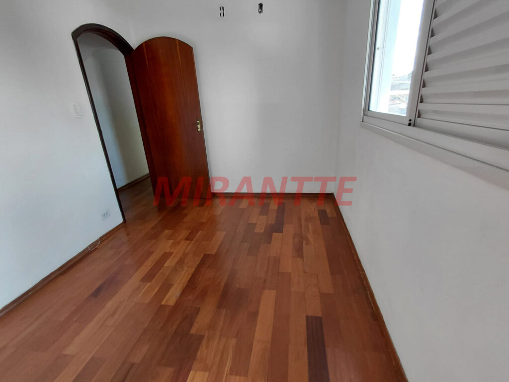 Sobrado de 500m² com 3 quartos em Vila Celeste