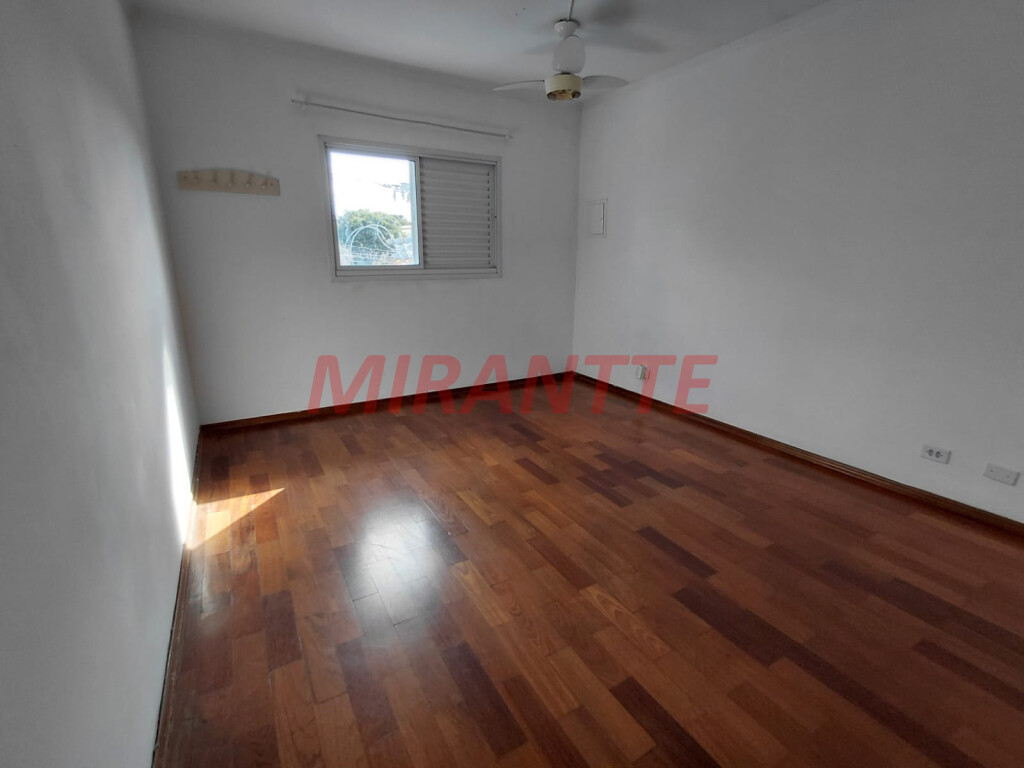 Sobrado de 500m² com 3 quartos em Vila Celeste