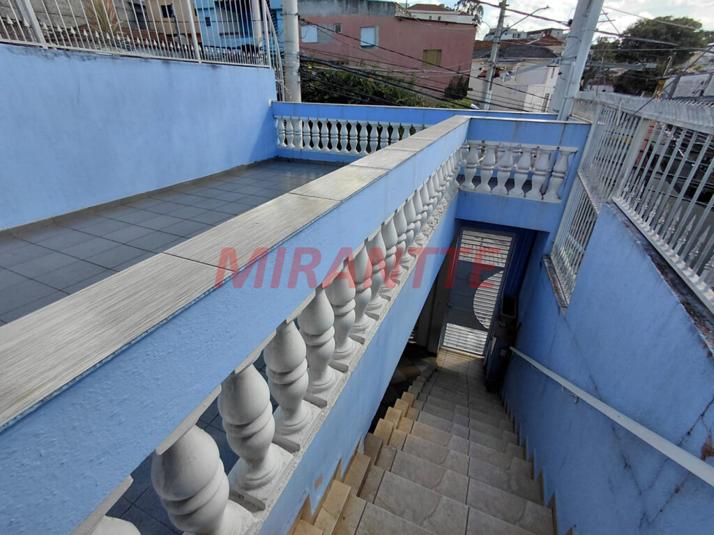 Sobrado de 500m² com 3 quartos em Vila Celeste