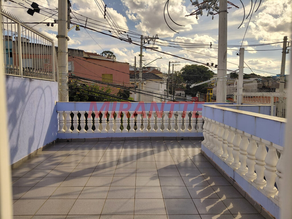 Sobrado de 500m² com 3 quartos em Vila Celeste