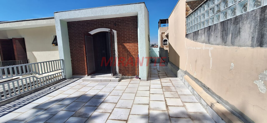 Sobrado de 180m² com 3 quartos em Imirim