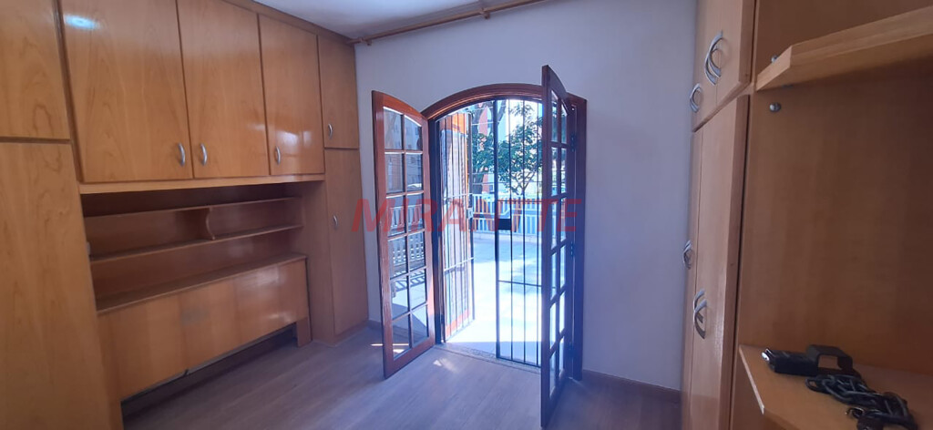 Sobrado de 180m² com 3 quartos em Imirim
