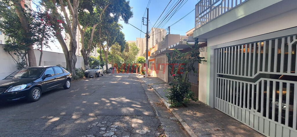 Sobrado de 180m² com 3 quartos em Imirim