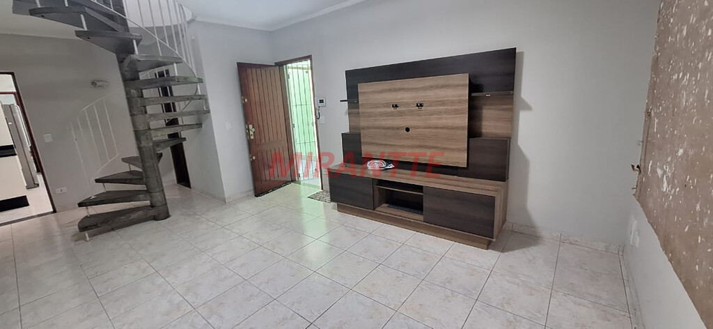 Sobrado de 180m² com 3 quartos em Imirim