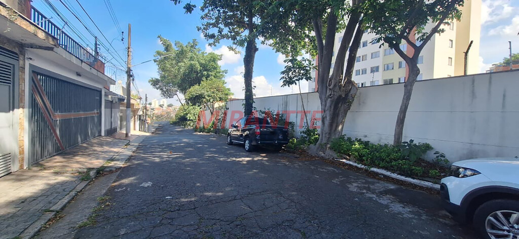 Sobrado de 180m² com 3 quartos em Imirim