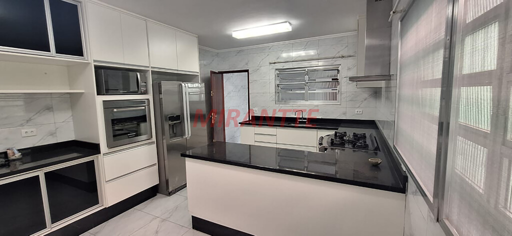 Sobrado de 180m² com 3 quartos em Imirim
