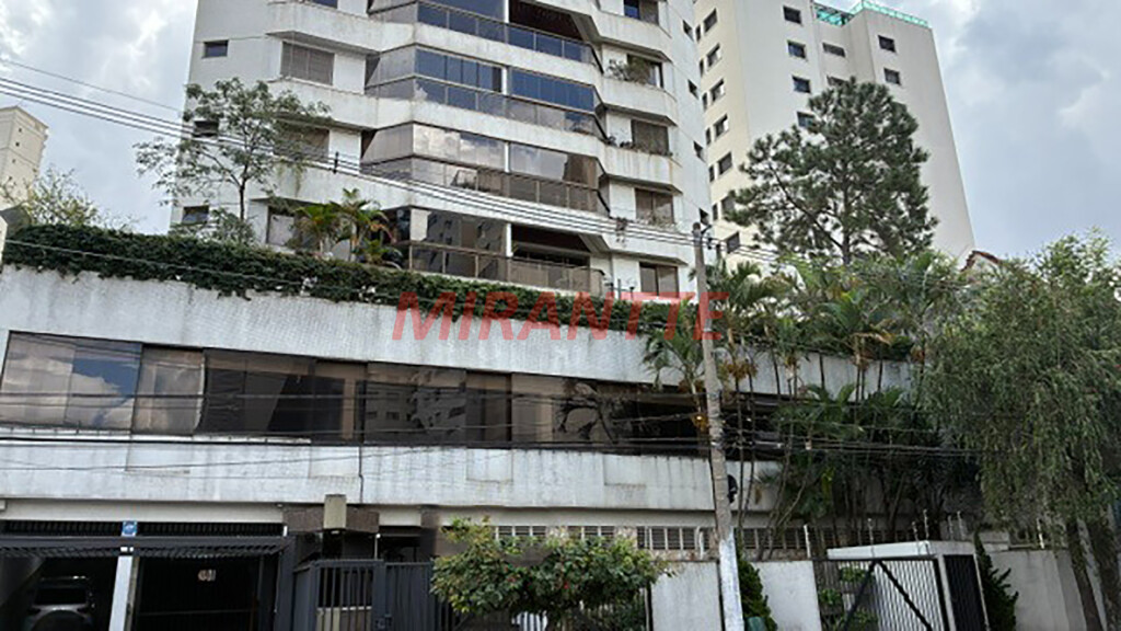 Apartamento de 147m² com 3 quartos em Santana
