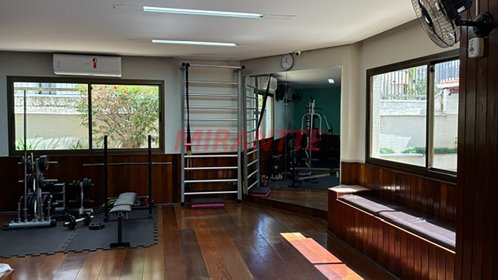 Apartamento de 147m² com 3 quartos em Santana
