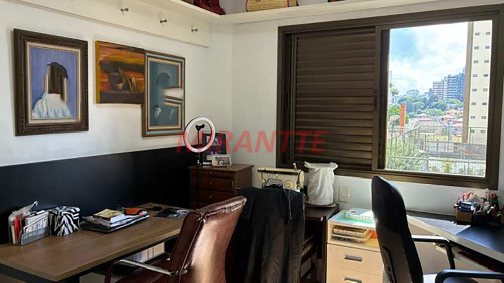 Apartamento de 147m² com 3 quartos em Santana
