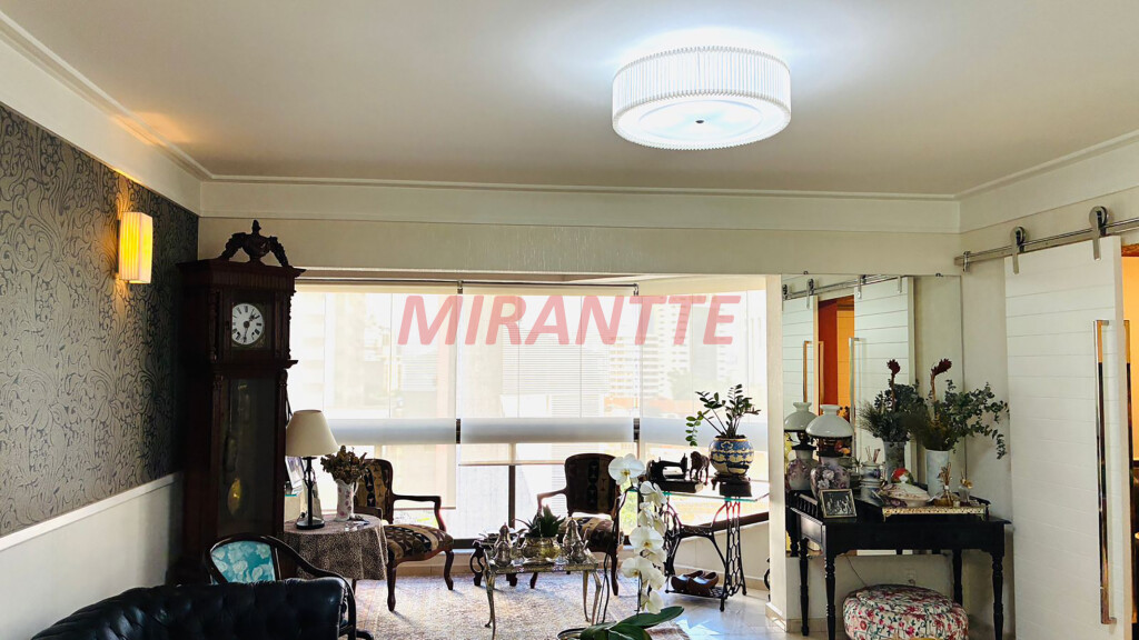 Apartamento de 147m² com 3 quartos em Santana