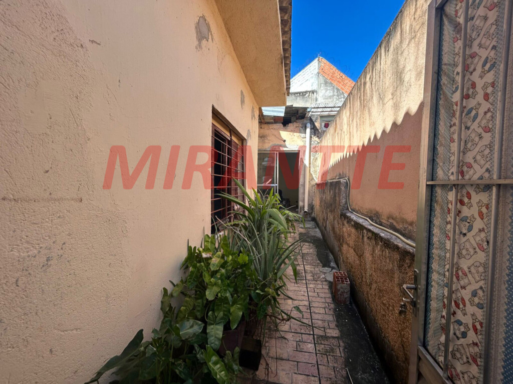 Casa terrea com 4 quartos em Vila Isolina Mazzei