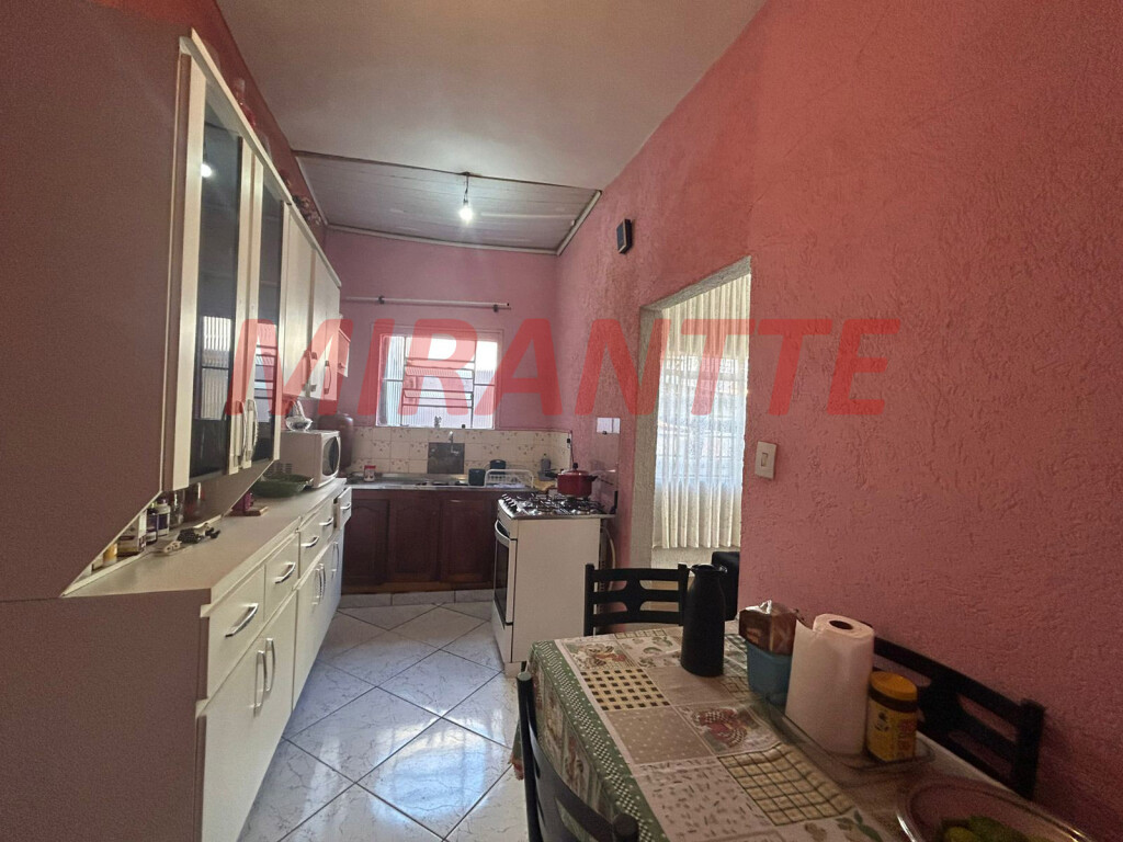 Casa terrea com 4 quartos em Vila Isolina Mazzei