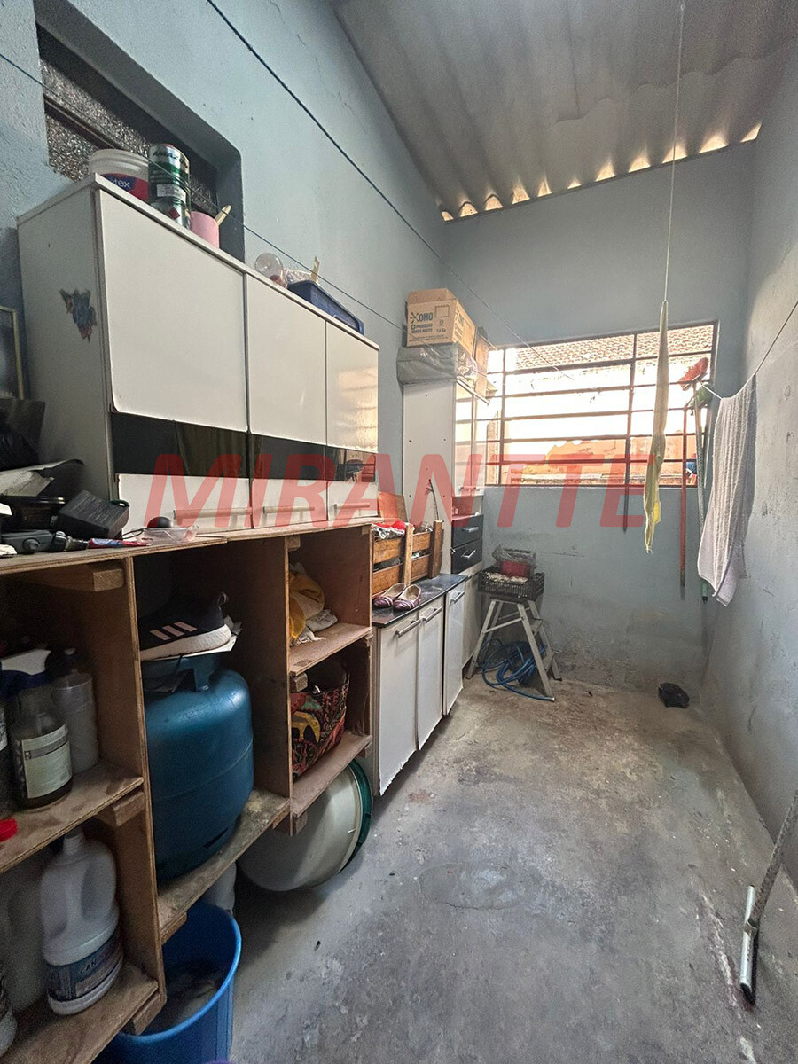Casa terrea com 4 quartos em Vila Isolina Mazzei