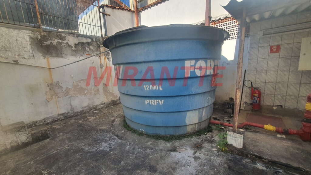 Comercial de 1735m² em Vila Nova Cachoeirinha
