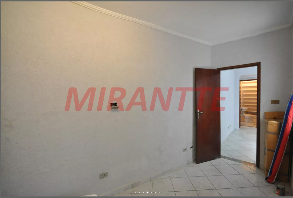 Sobrado de 77m² com 3 quartos em Tucuruvi