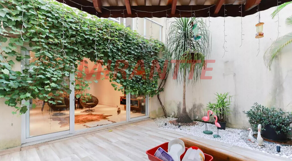Sobrado de 450m² com 3 quartos em Santana
