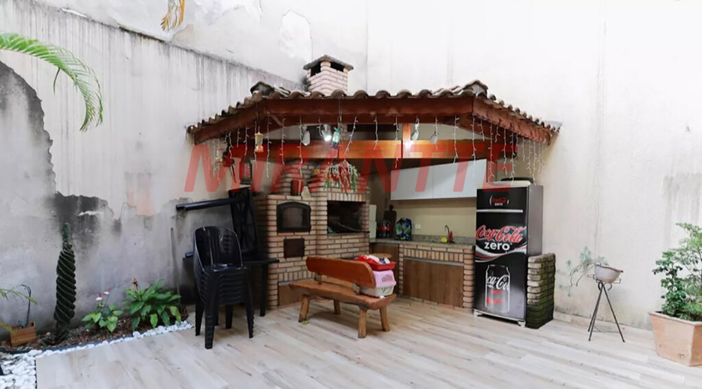 Sobrado de 450m² com 3 quartos em Santana