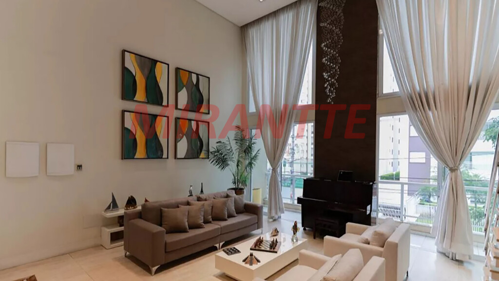 Sobrado de 450m² com 3 quartos em Santana