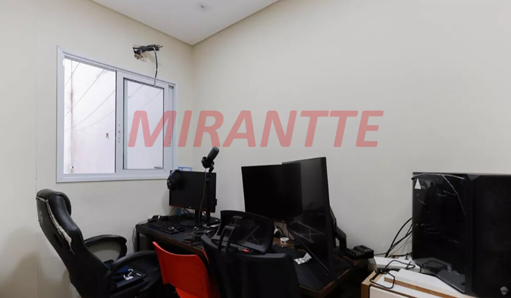 Sobrado de 450m² com 3 quartos em Santana