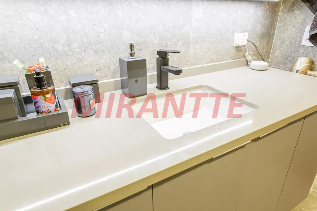 Apartamento de 80m² com 2 quartos em Itaim Bibi