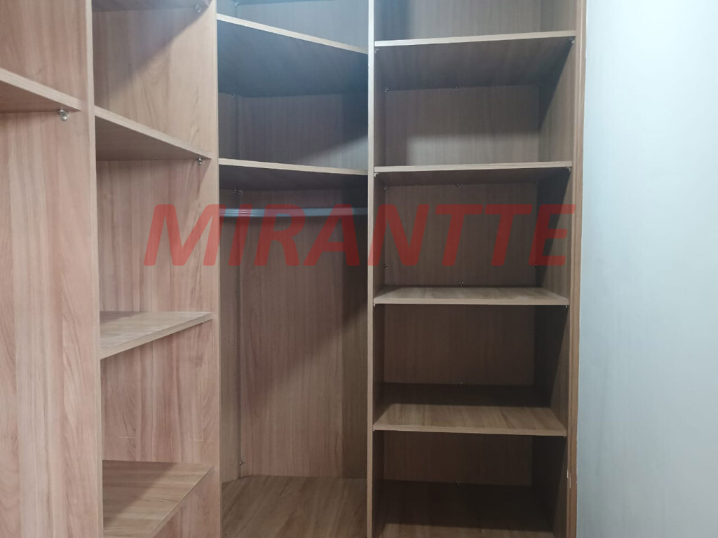 Apartamento de 63m² com 3 quartos em Vila Gustavo