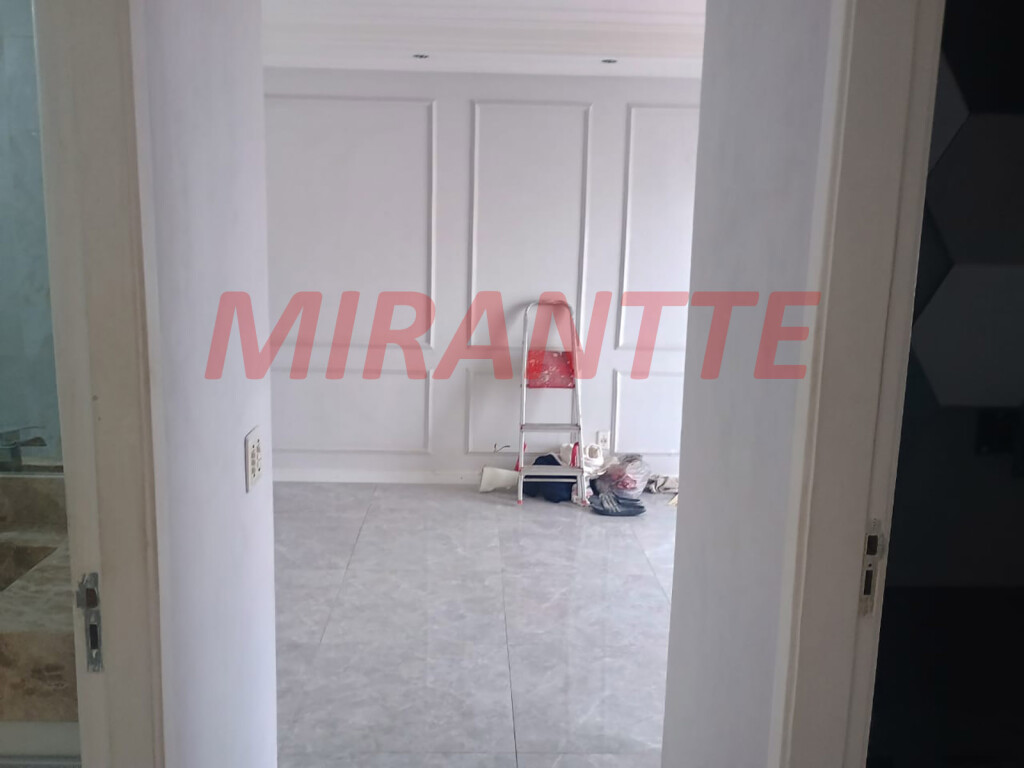 Apartamento de 63m² com 3 quartos em Vila Gustavo