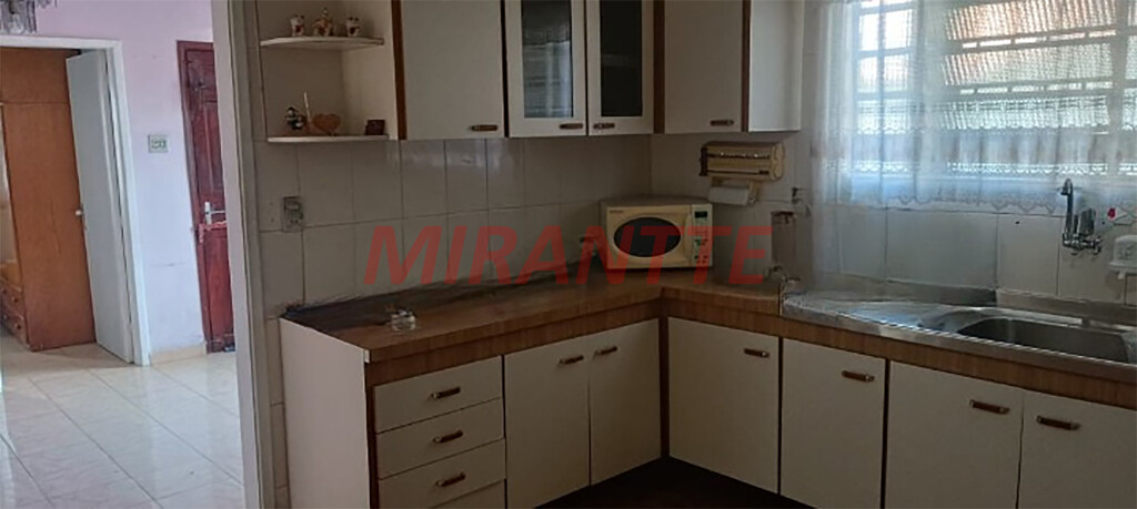 Terreno de 110m² em Vila Romero