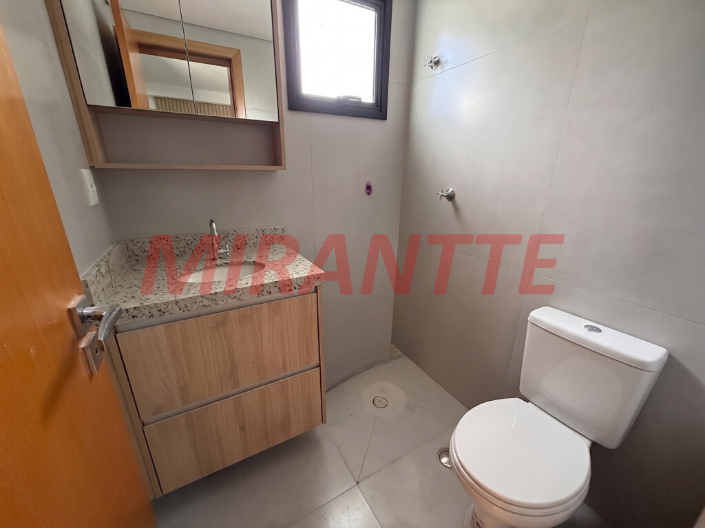 Apartamento de 48m² com 2 quartos em Santana