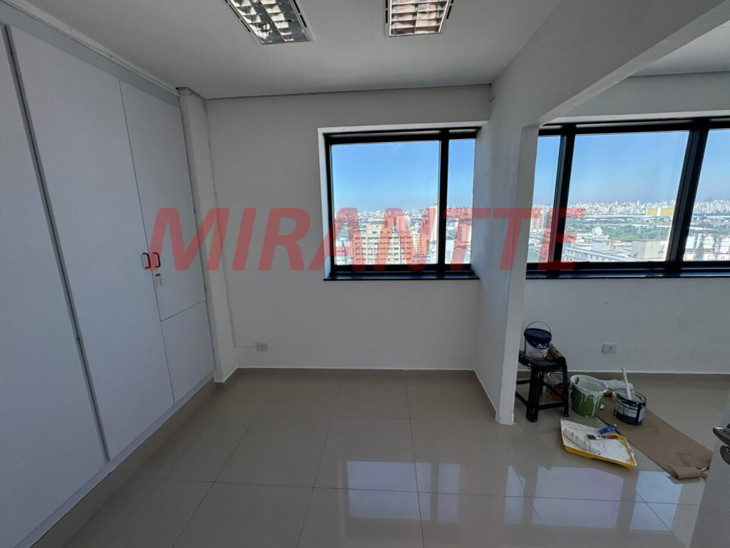 Conjunto comercial de 240m² em Santana