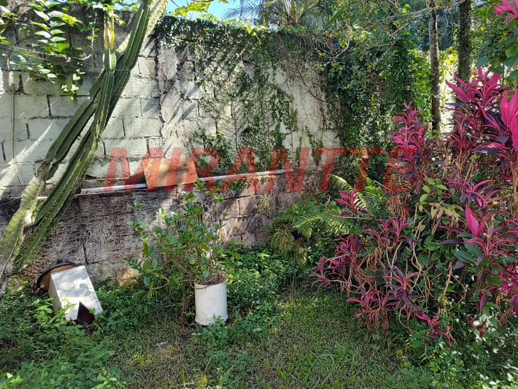 Terreno de 1140m² em Horto Florestal