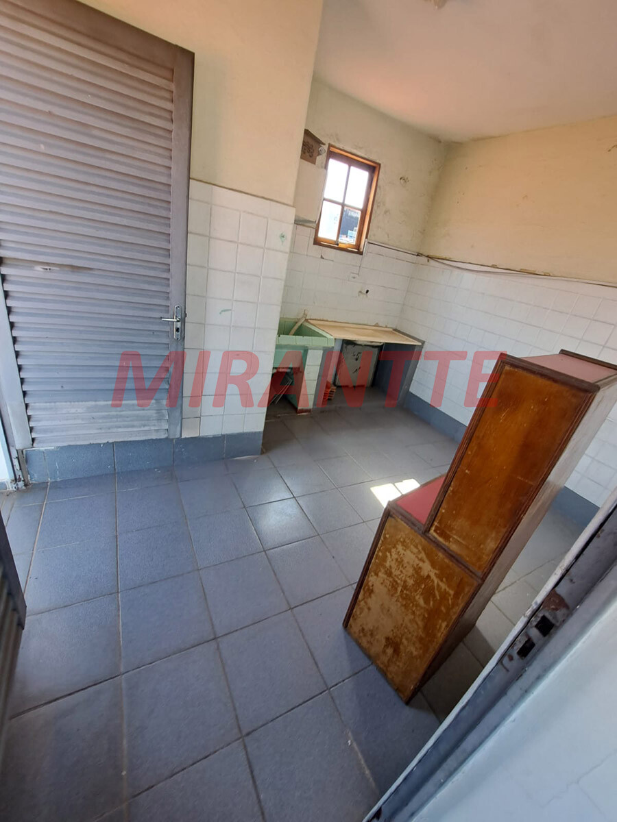 Sobrado de 245m² com 5 quartos em Casa Verde