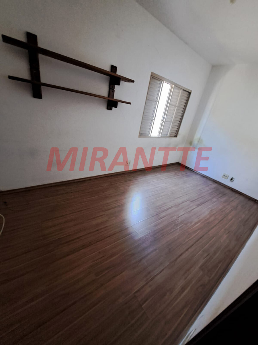 Sobrado de 245m² com 5 quartos em Casa Verde