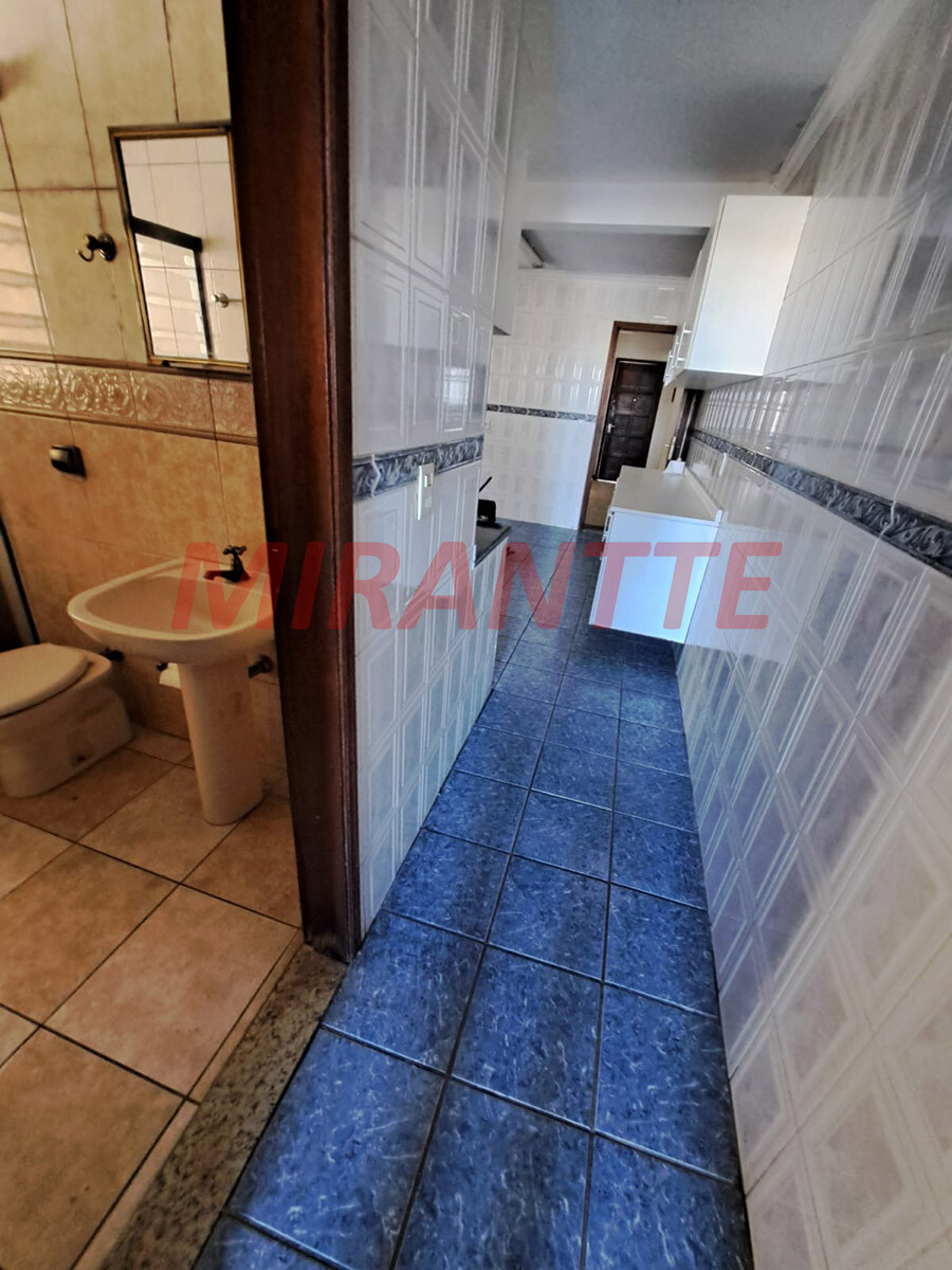 Sobrado de 245m² com 5 quartos em Casa Verde