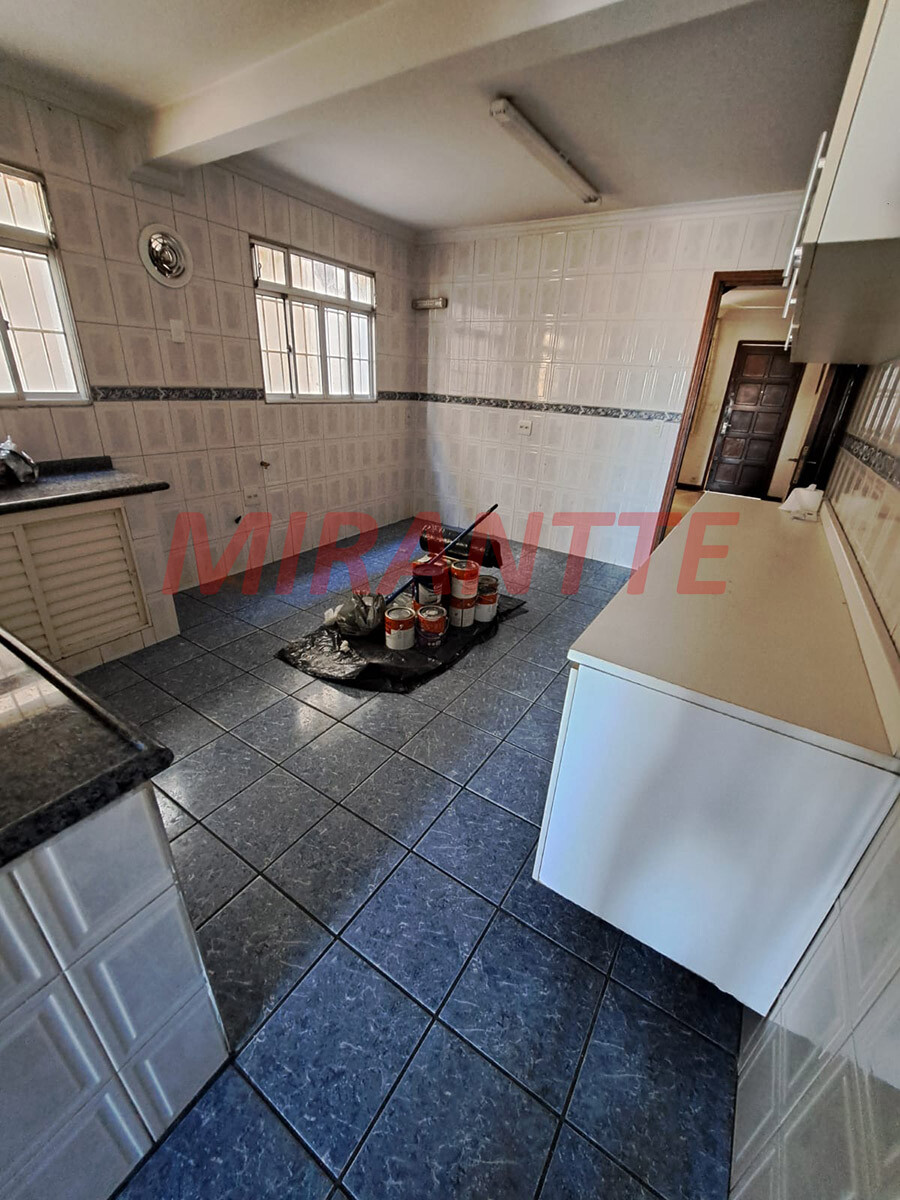 Sobrado de 245m² com 5 quartos em Casa Verde