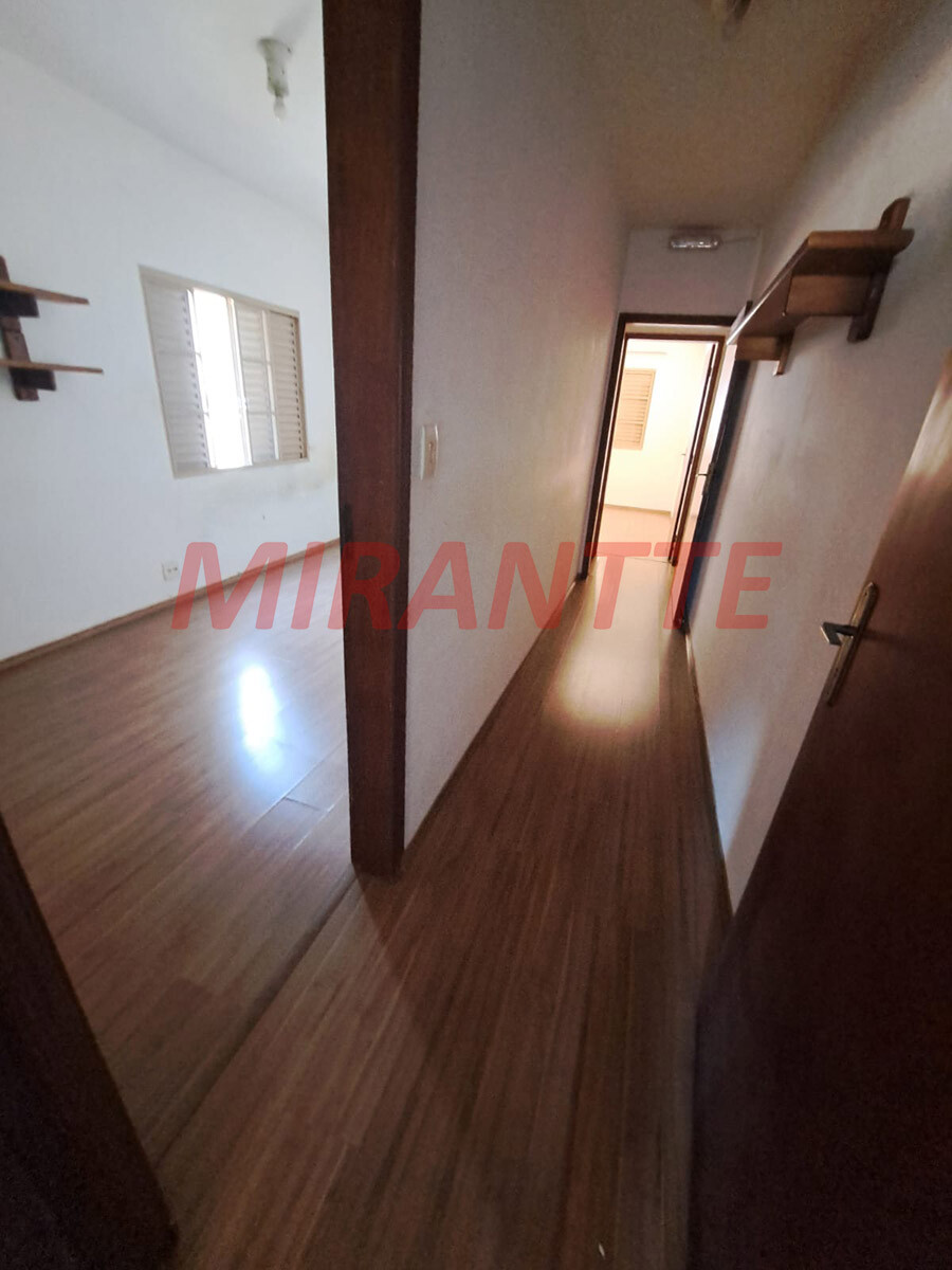 Sobrado de 245m² com 5 quartos em Casa Verde