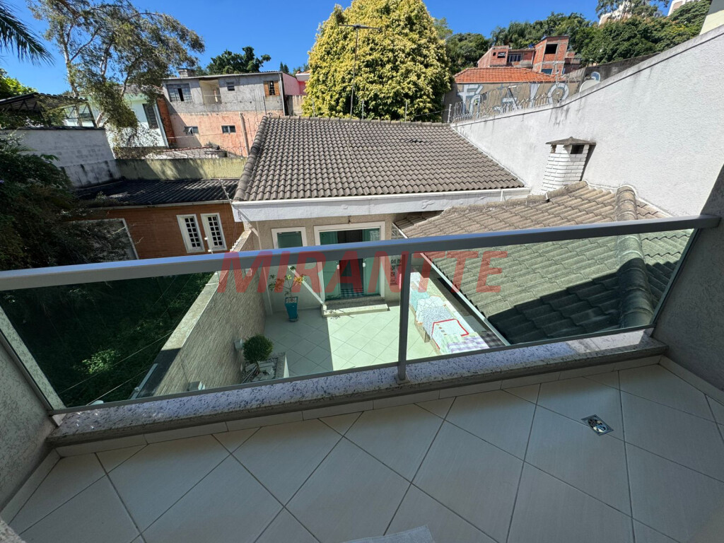 Sobrado de 200m² com 3 quartos em Vila Nova Mazzei